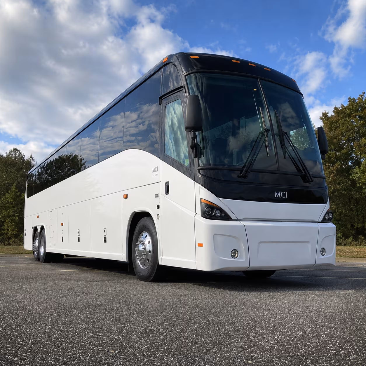 charter bus rentals for military personnel movements to fort cavazos and nas jrb fort worth