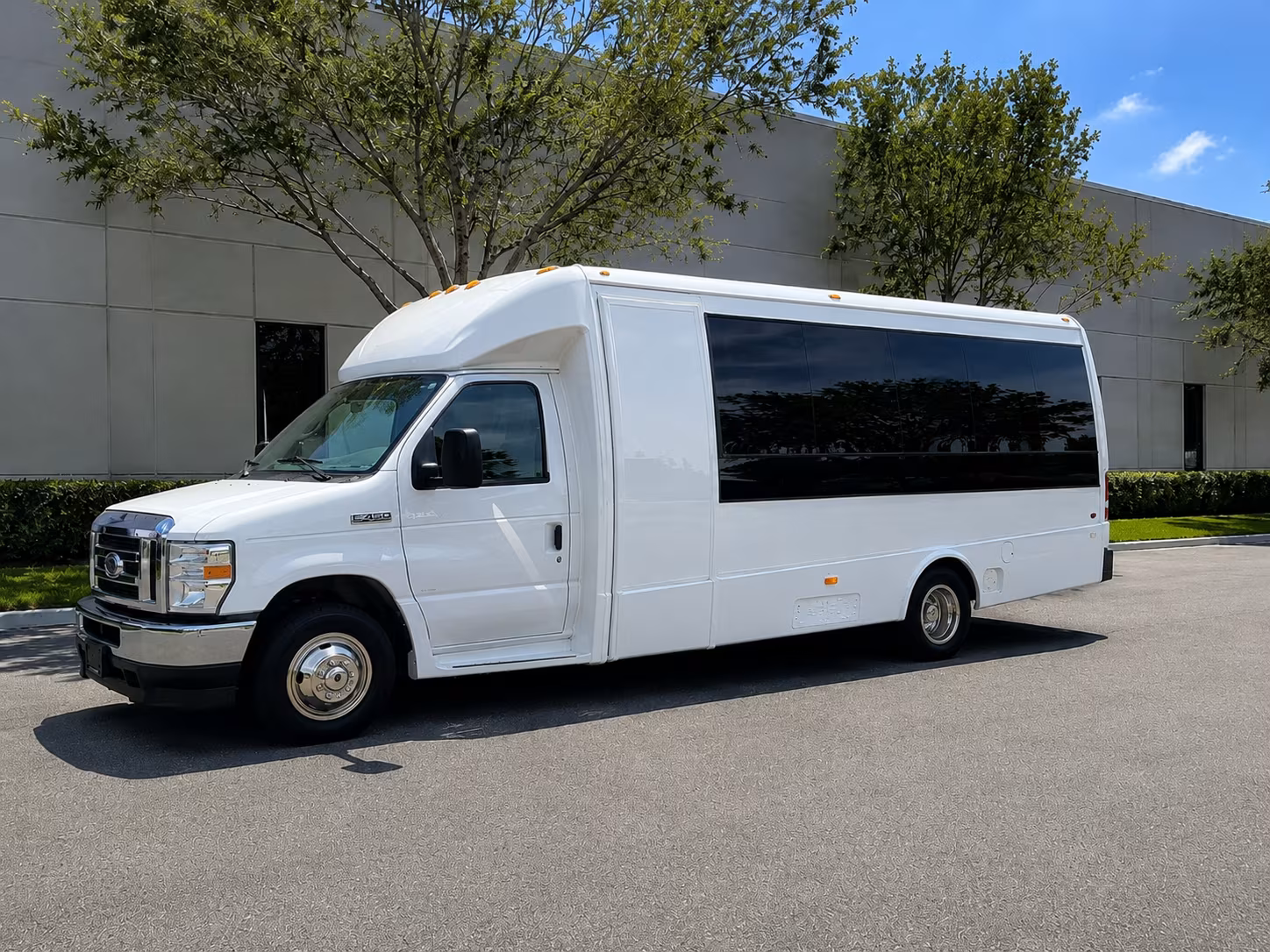 get online pricing for your grapefest wine tour bus in seconds