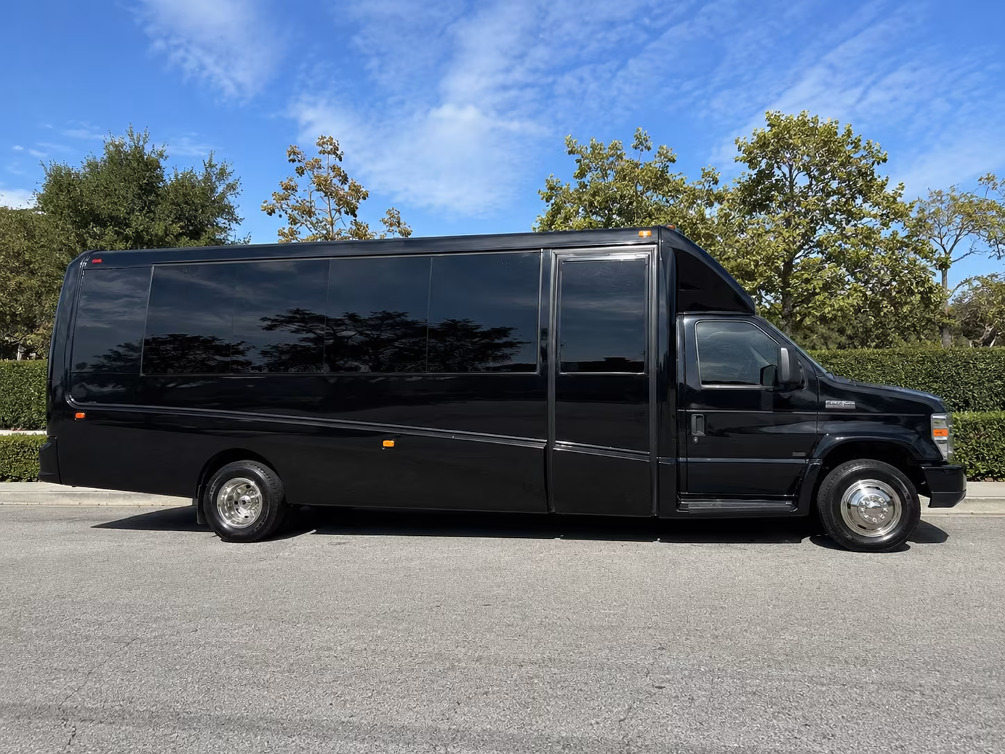 hebron and newman smith groups find the right ride through carrolltoncharterbuscompany com