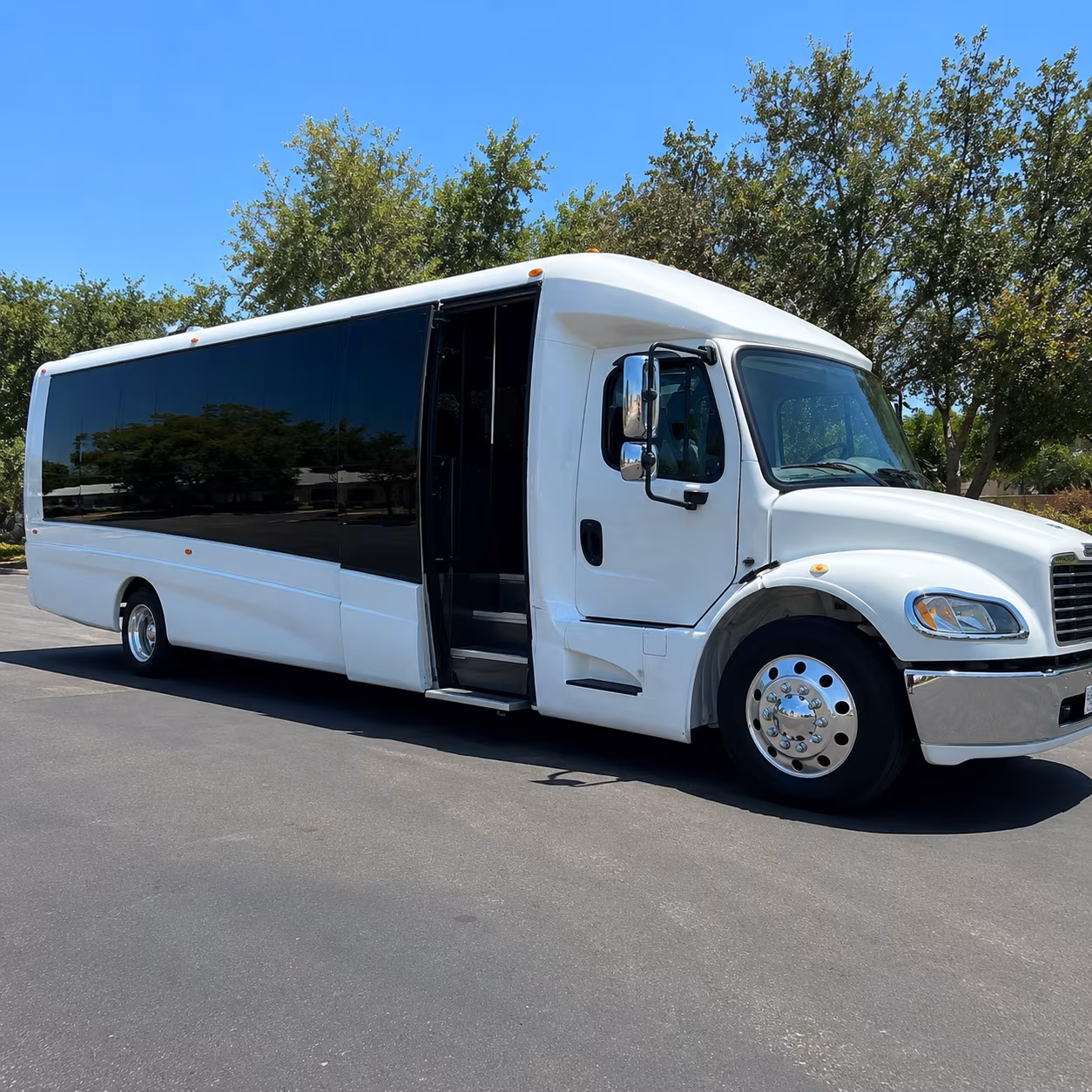 richardson charter buses for concerts and shows